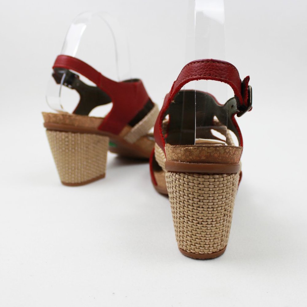 El Naturalista Red Ivory Chunky Heel Leather Sandals - Picture 4 of 15